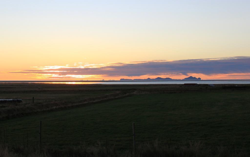 South Iceland Guesthouse Steinar Exterior photo